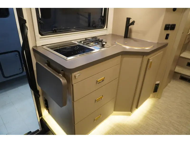 2026 WINNEBAGO VIEW 24R