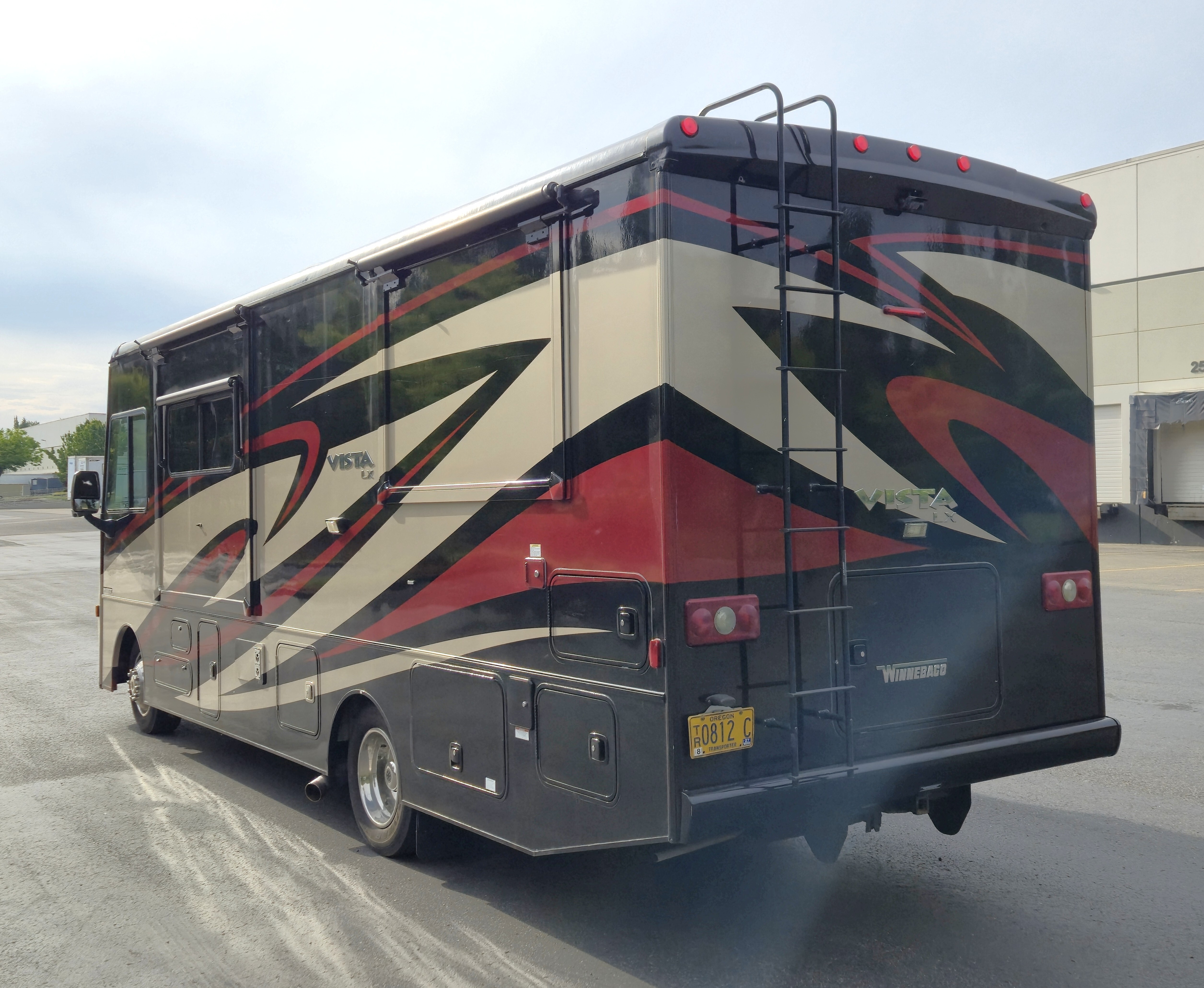 2017 Winnebago Vista Lx 27N in portland OR