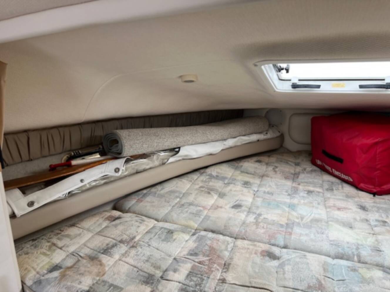 A photo of this 1998 Bayliner 2855 Ciera Sunbridge