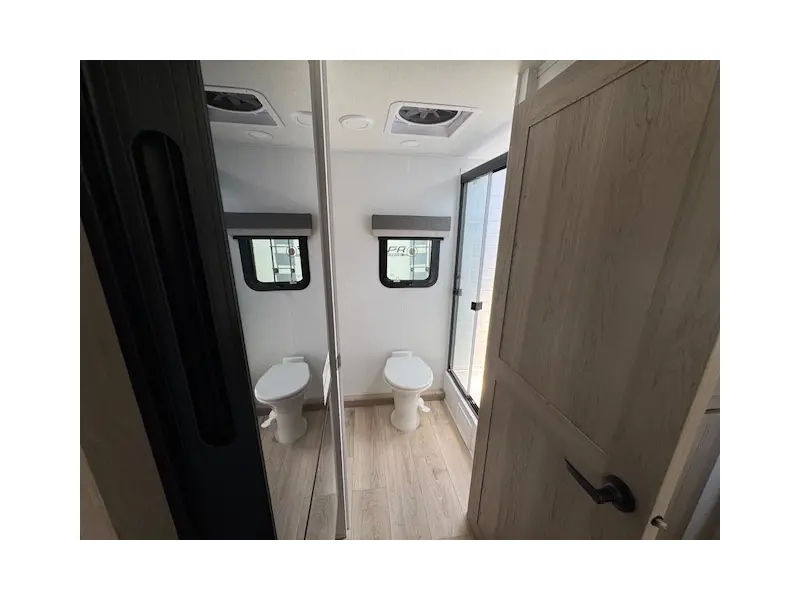 2026 FOREST RIVER ROCKWOOD MINI LITE 2214S