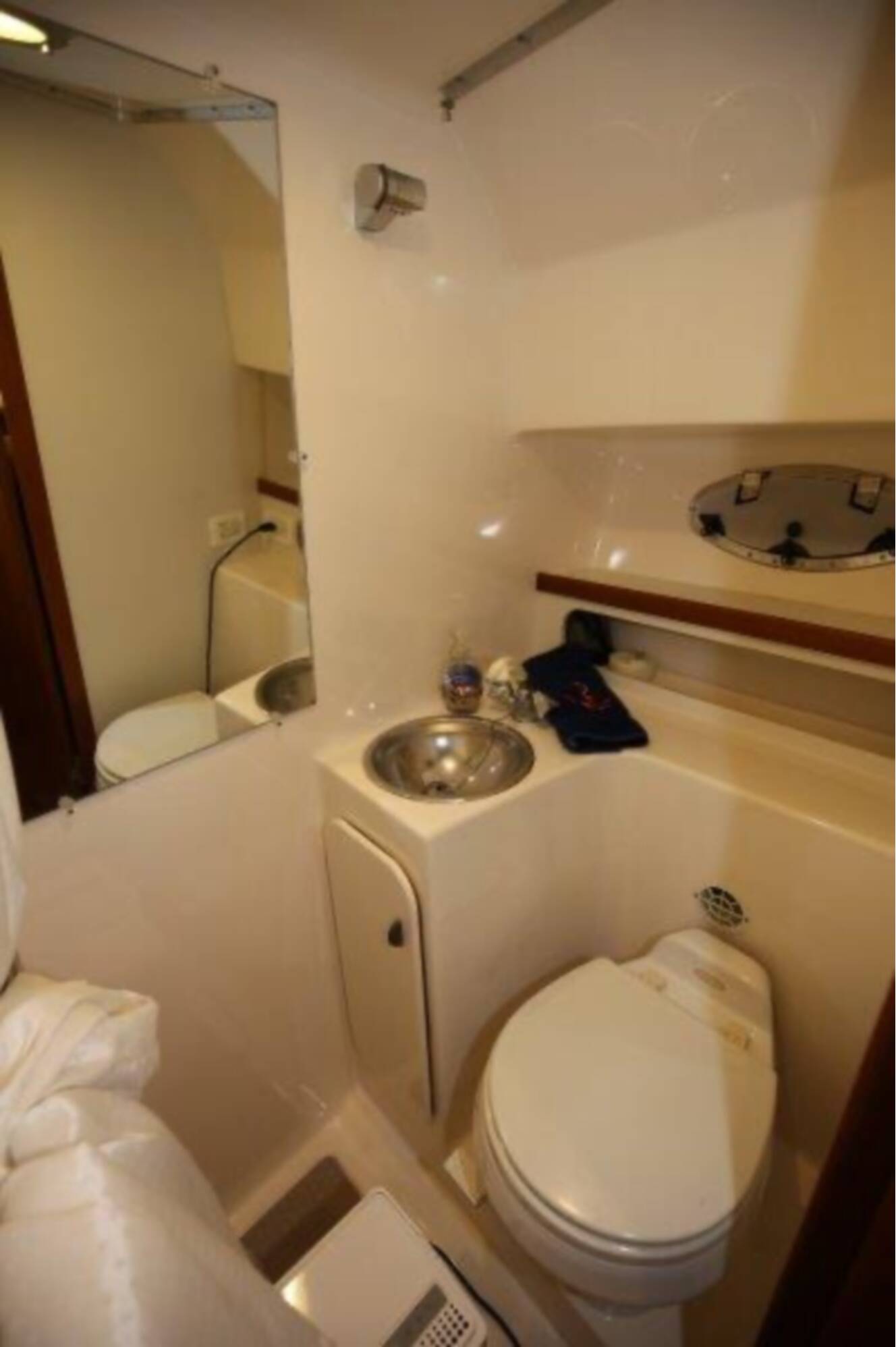A photo of this 2003 Tiara 31 Open