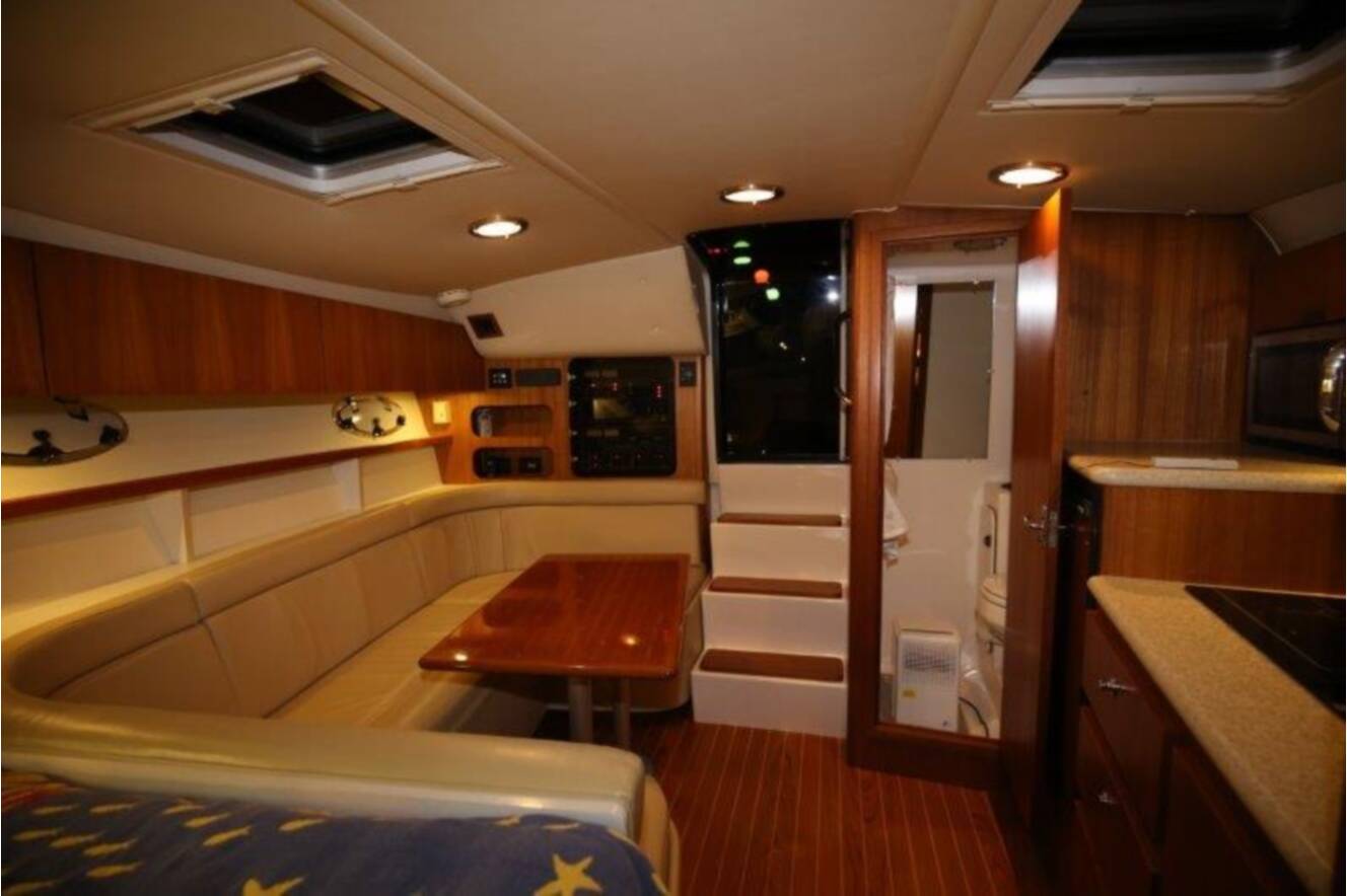 A photo of this 2003 Tiara 31 Open