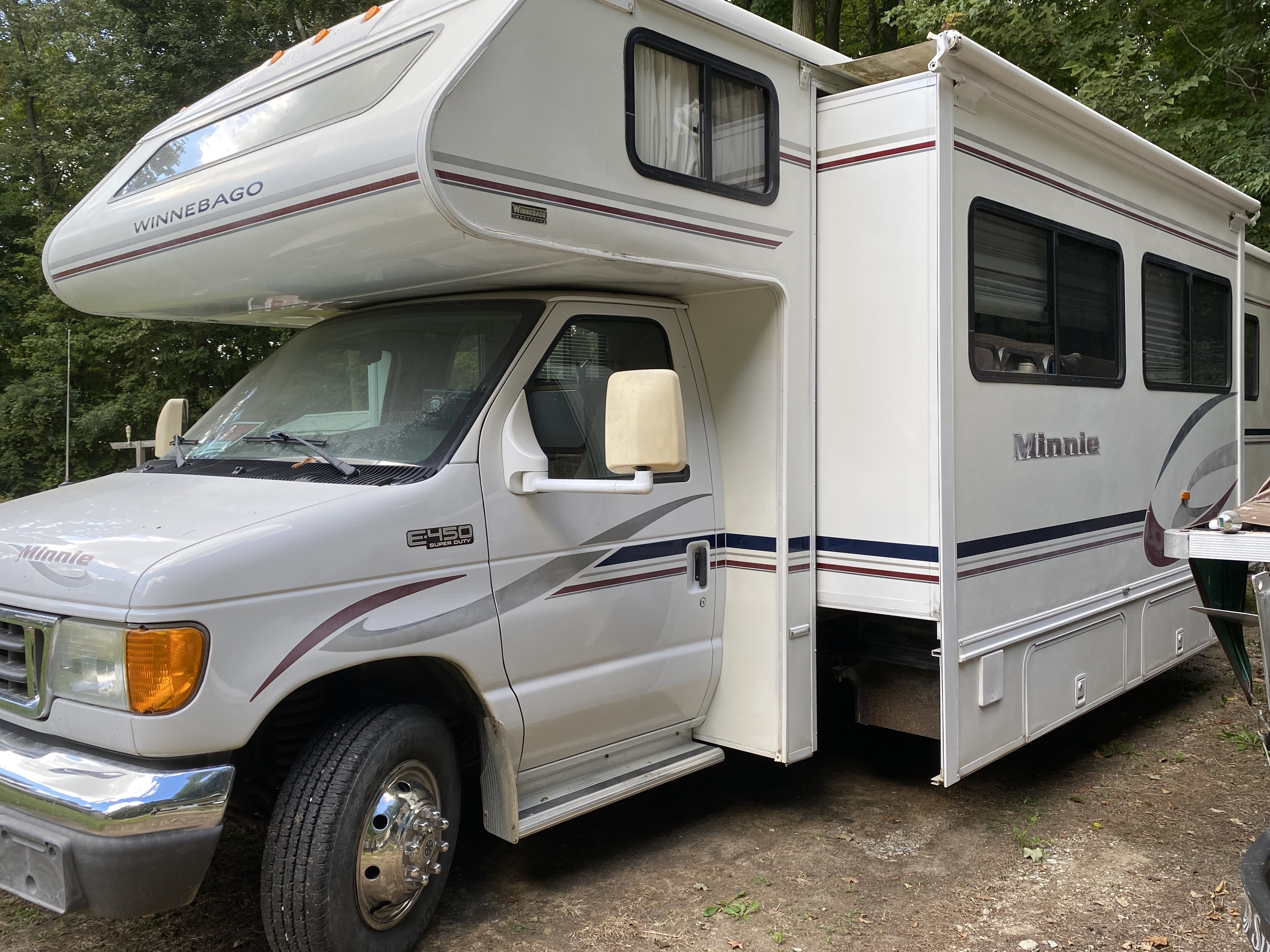 minnie❗️ Disney Minnie Mouse Hot Rod Coupe Ride-On Toy by Kid Trax