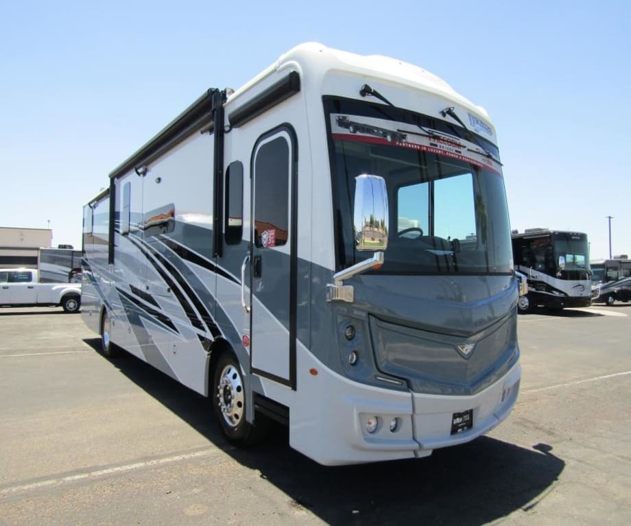 2021-Any Fleetwood Discovery 38N Class A RVs and Motorhomes For Sale ...