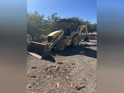 Backhots Backhoes Equipment For Sale Near Isabella, Manitoba - Equipment Trader