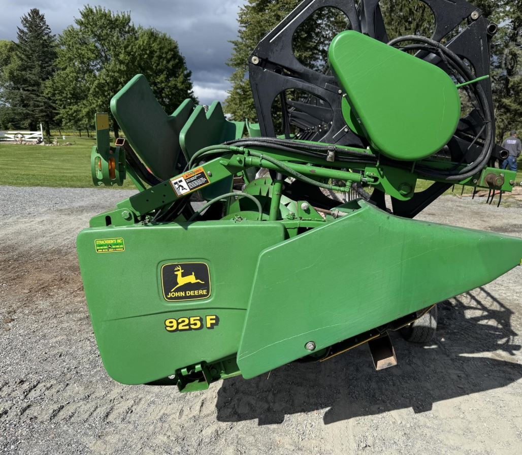 2000 JOHN DEERE 925F in Berlin, WI
