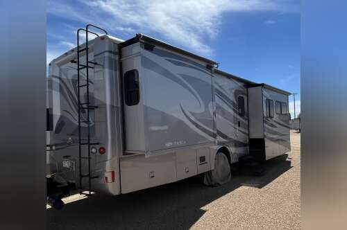 2014 Winnebago Sunova 33C in greeley CO