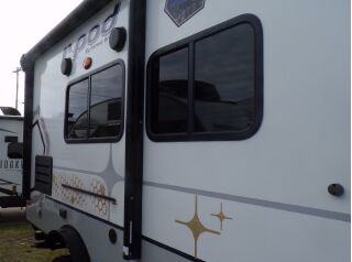 2023 FOREST RIVER R-POD 153