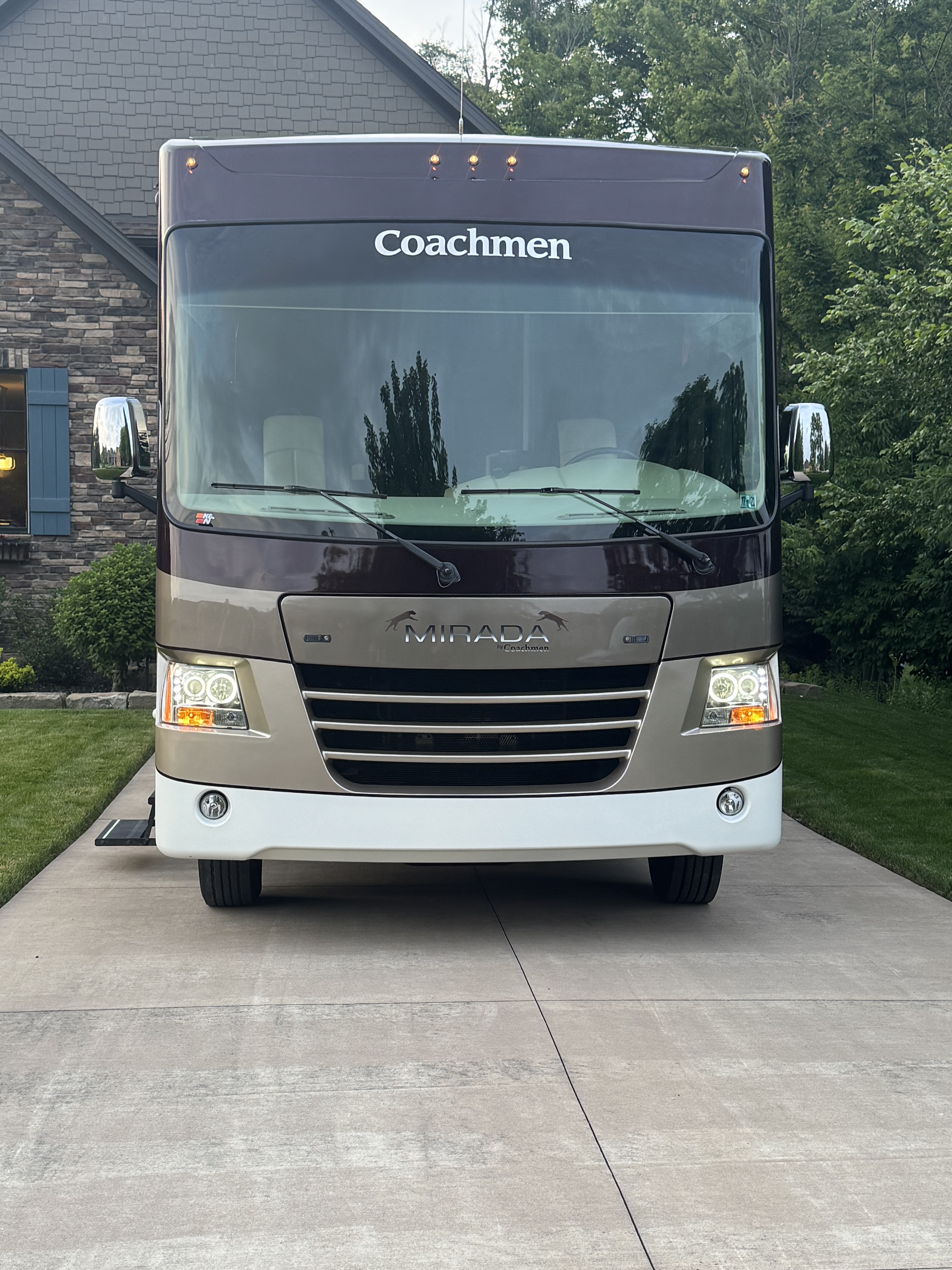 2016 Coachmen MIRADA 35LS in poland OH