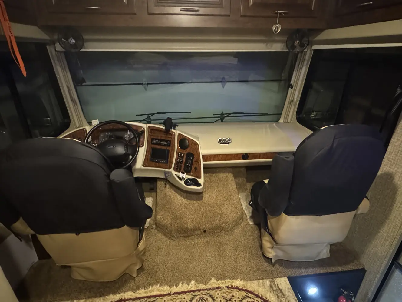 A photo of this 2016 Coachmen MIRADA 35LS