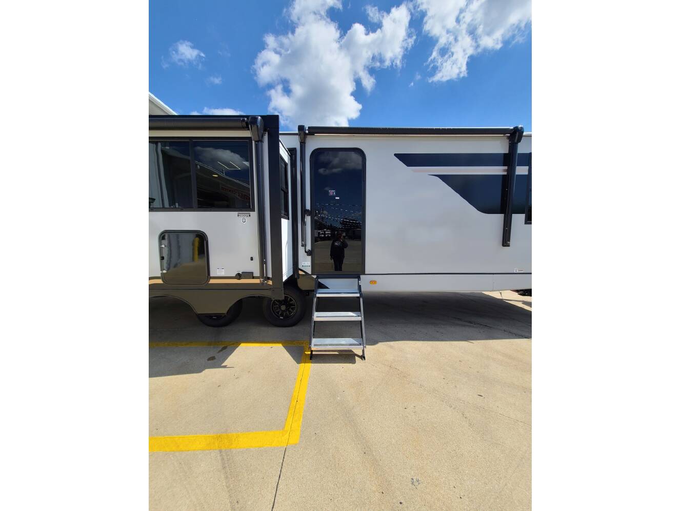 A photo of this 2026 Forest River Vibe 2800RL
