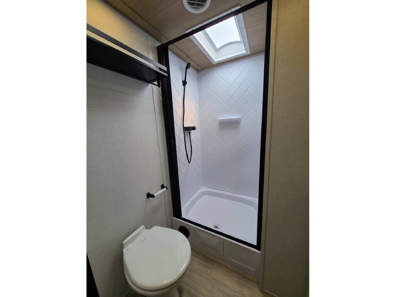 A photo of this 2026 Forest River Vibe 2800RL