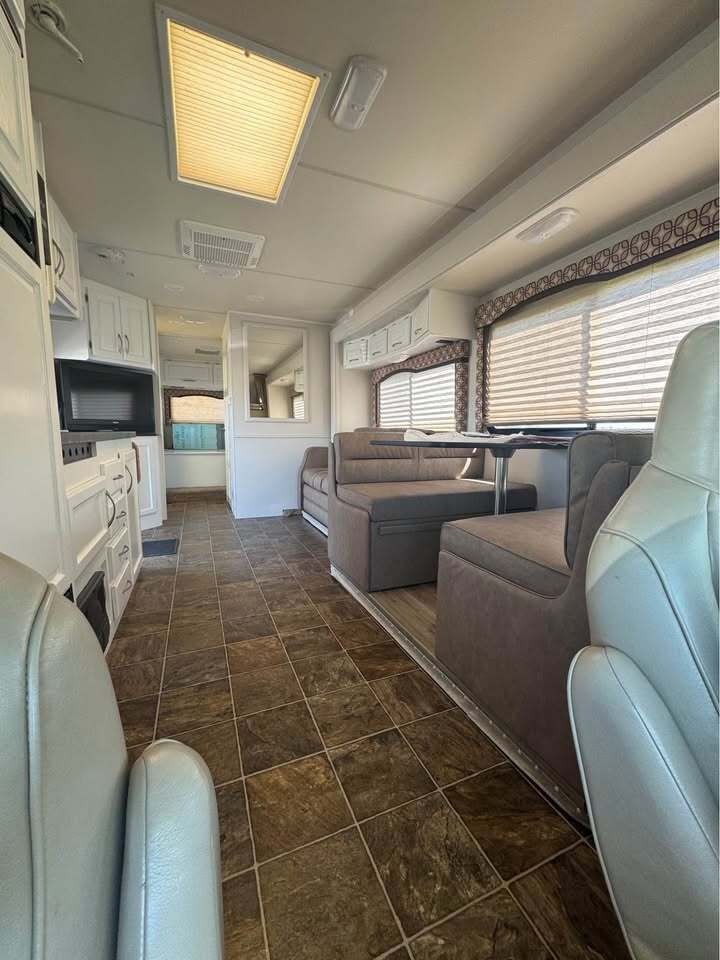 2011 Four Winds Chateau 31K in clackamas OR