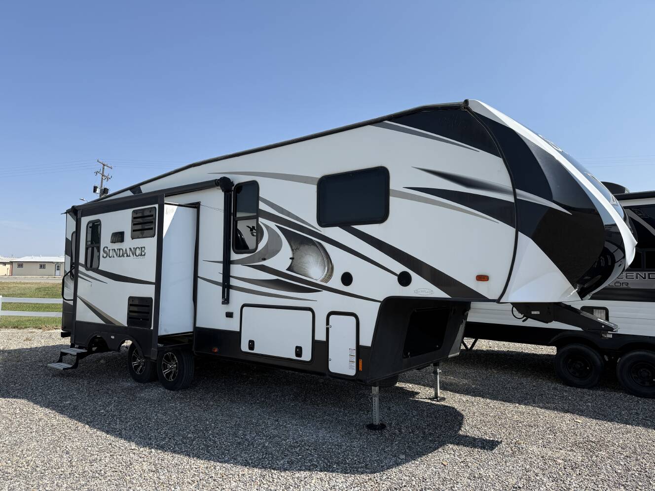 A photo of this 2018 Heartland SUNDANCE XLT 269TS