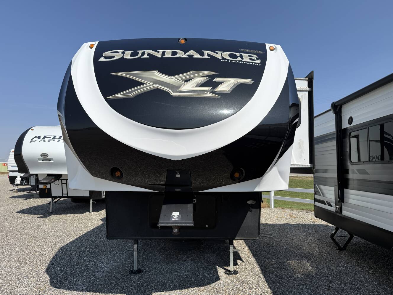 A photo of this 2018 Heartland SUNDANCE XLT 269TS