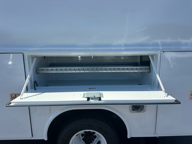 2026 Ford E-350 Base photo 16