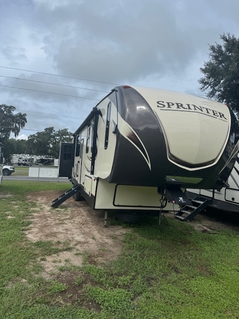 2018 Keystone SPRINTER 3531FWDEN RV