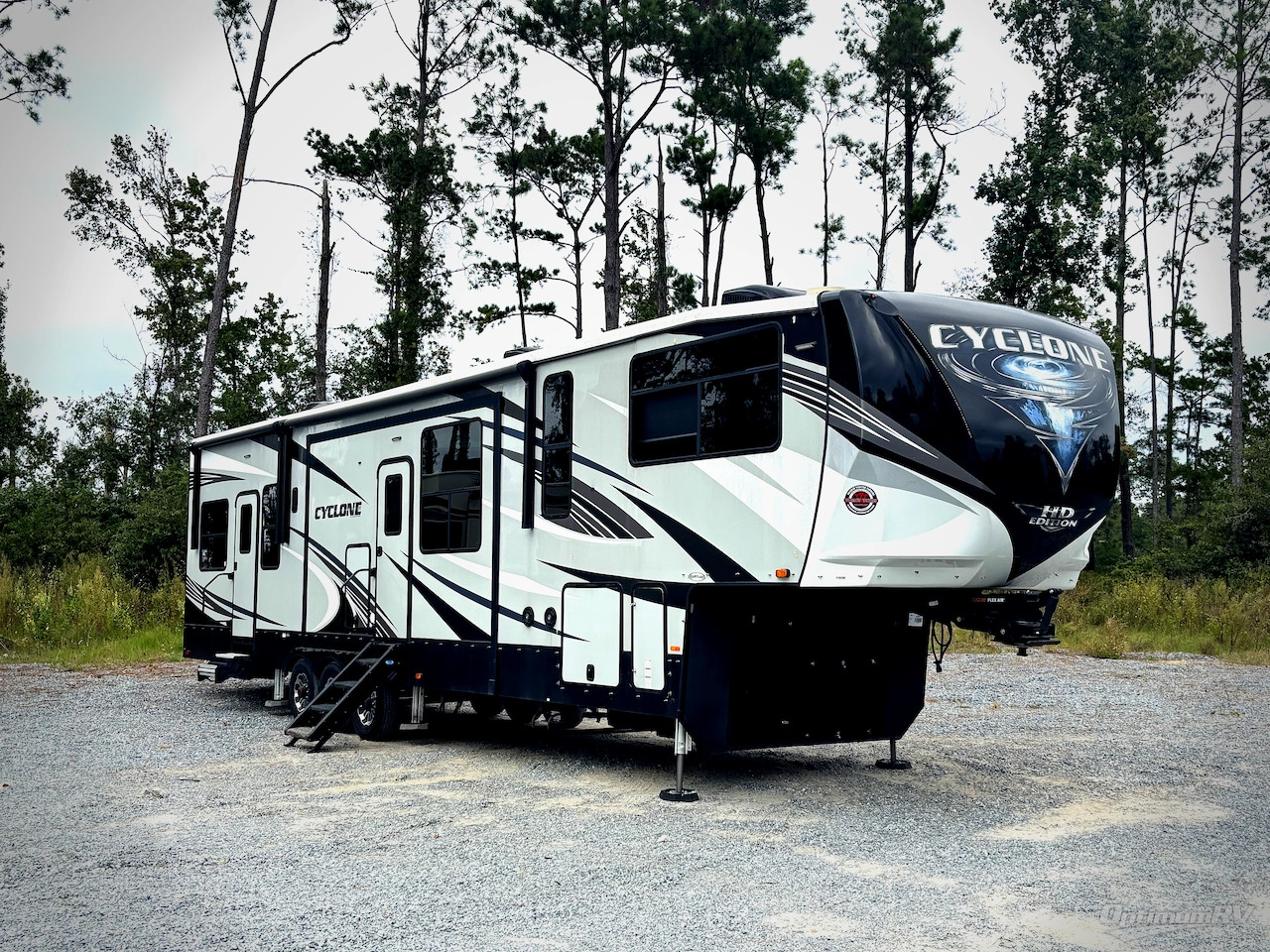 Used 2021 Heartland Cyclone 4006 For Sale in Tallahassee, FL ...
