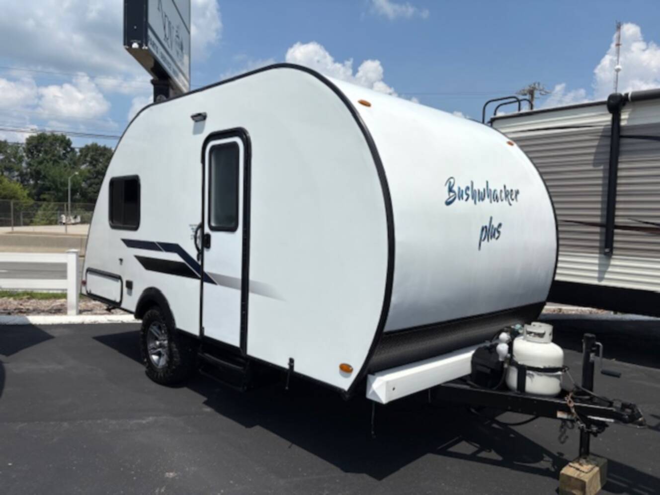 A photo of this 2021 Braxton Creek BUSHWACKER PLUS TEARDROP 17BH
