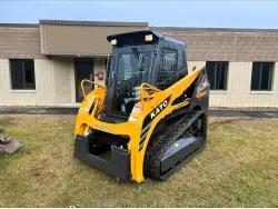 2023 KATO CL35