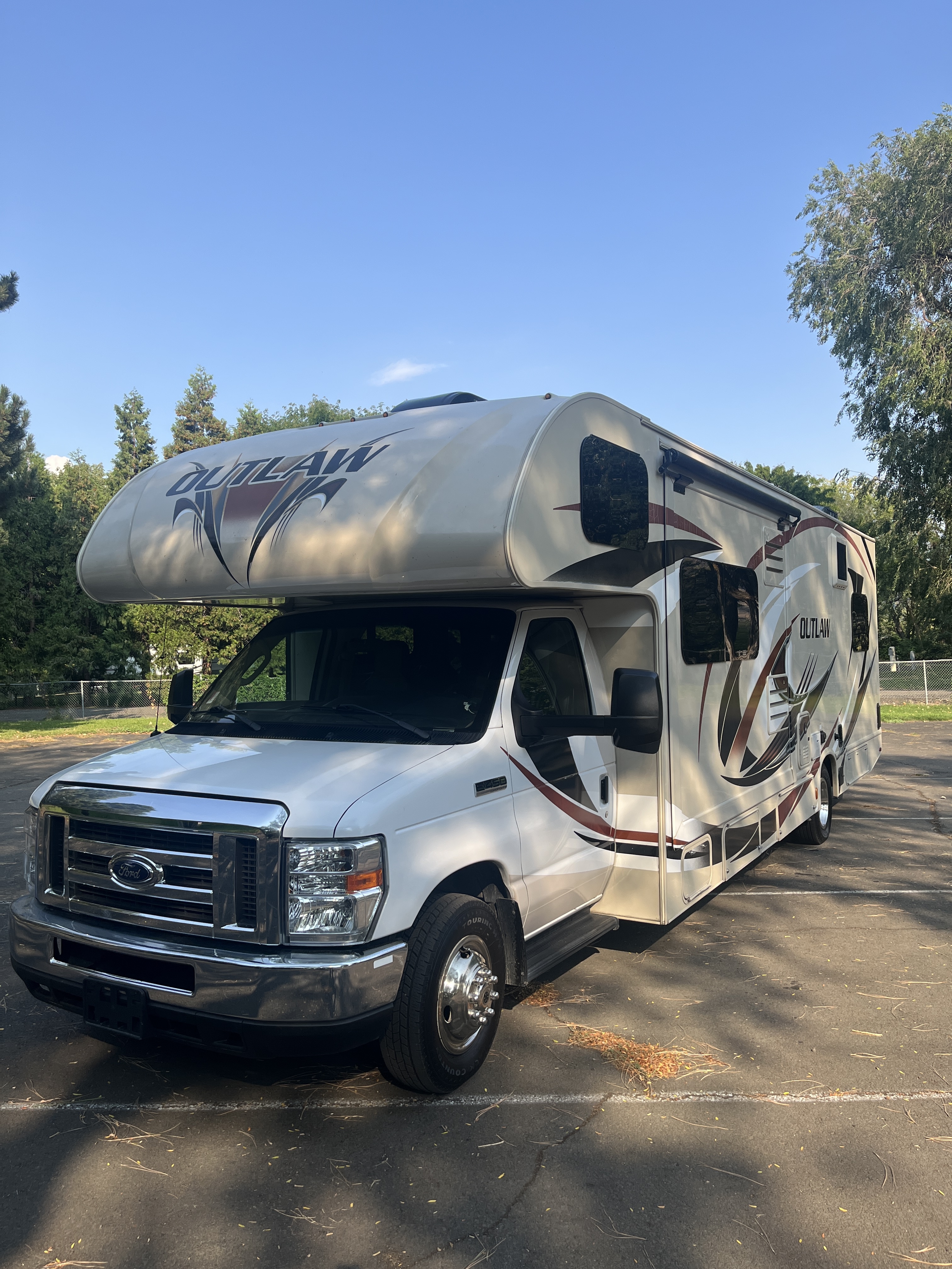 2019 Thor Motor Coach OUTLAW 29J in bothell WA