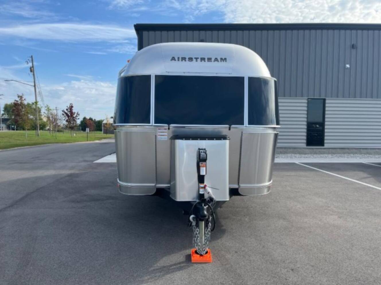 A photo of this 2026 Airstream Flying Cloud 23FB