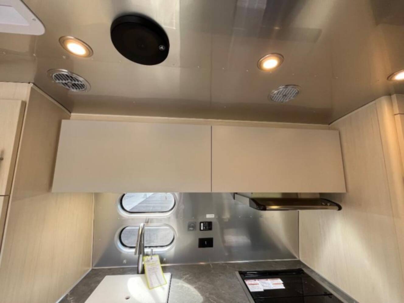 A photo of this 2026 Airstream Flying Cloud 23FB