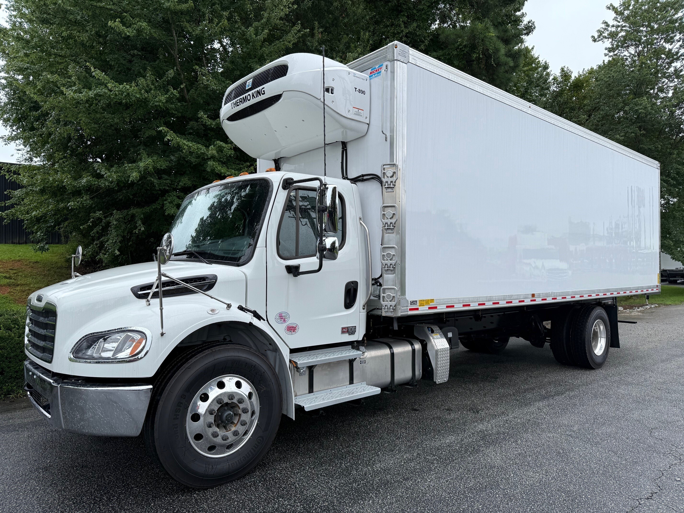 2026 FREIGHTLINER 26' REFRIGERATED TRUCK (NON-CDL) in Greensboro, NC