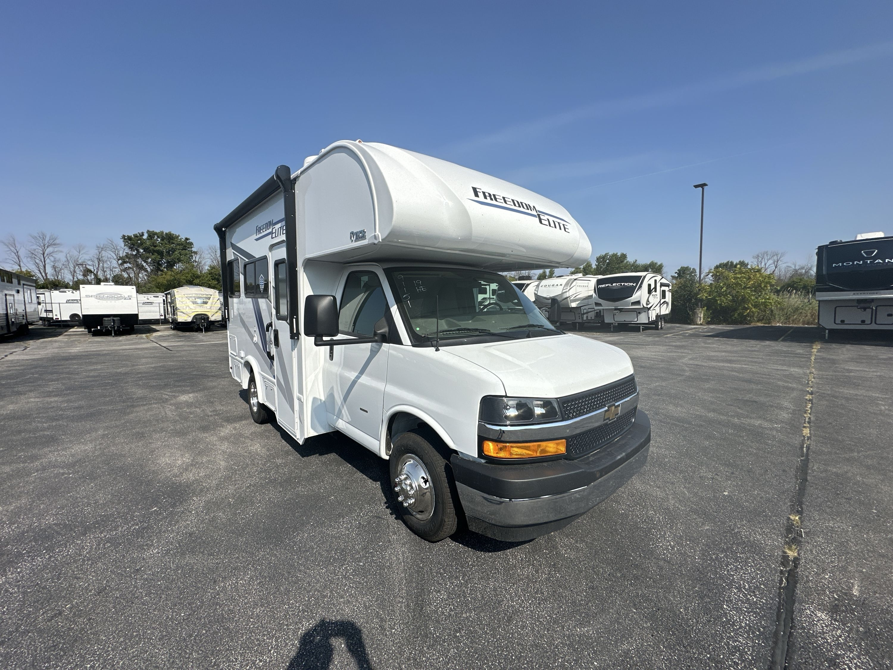 Thor Motor Coach Freedom Elite 19HE RVs For Sale - RV Trader