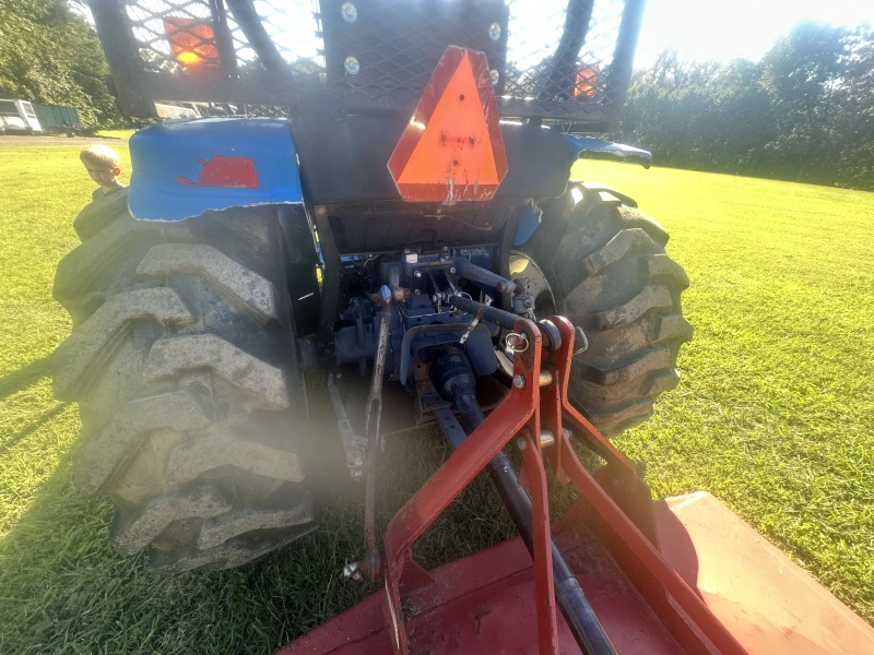 2000 NEW HOLLAND Tc45s