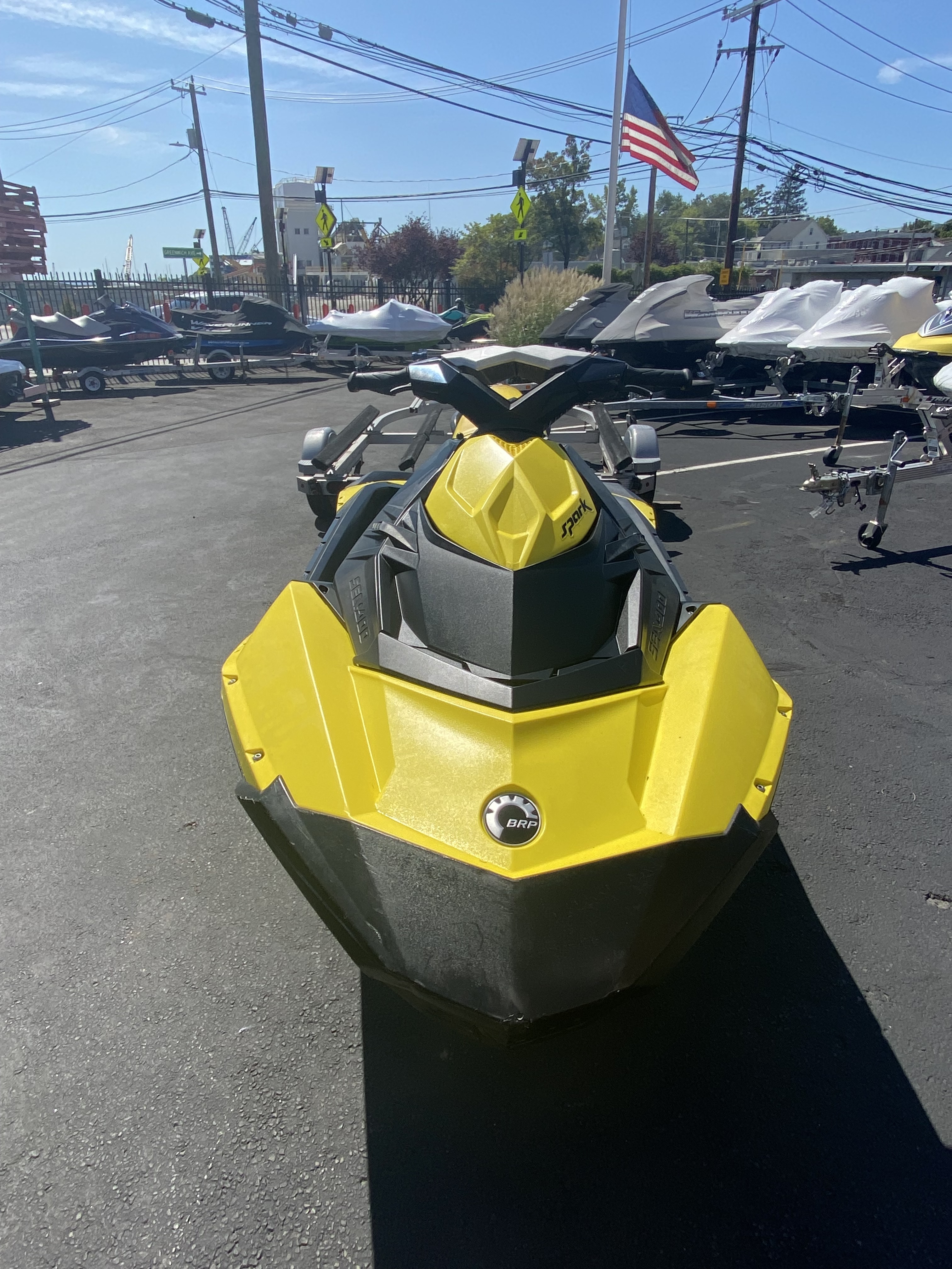 SeaDoo Spark 2016　シードゥー スパーク3UP IBR 2016 Sea-Doo Spark 3-Up Rotax 900 HO ACE iBR & Convenience Pkg