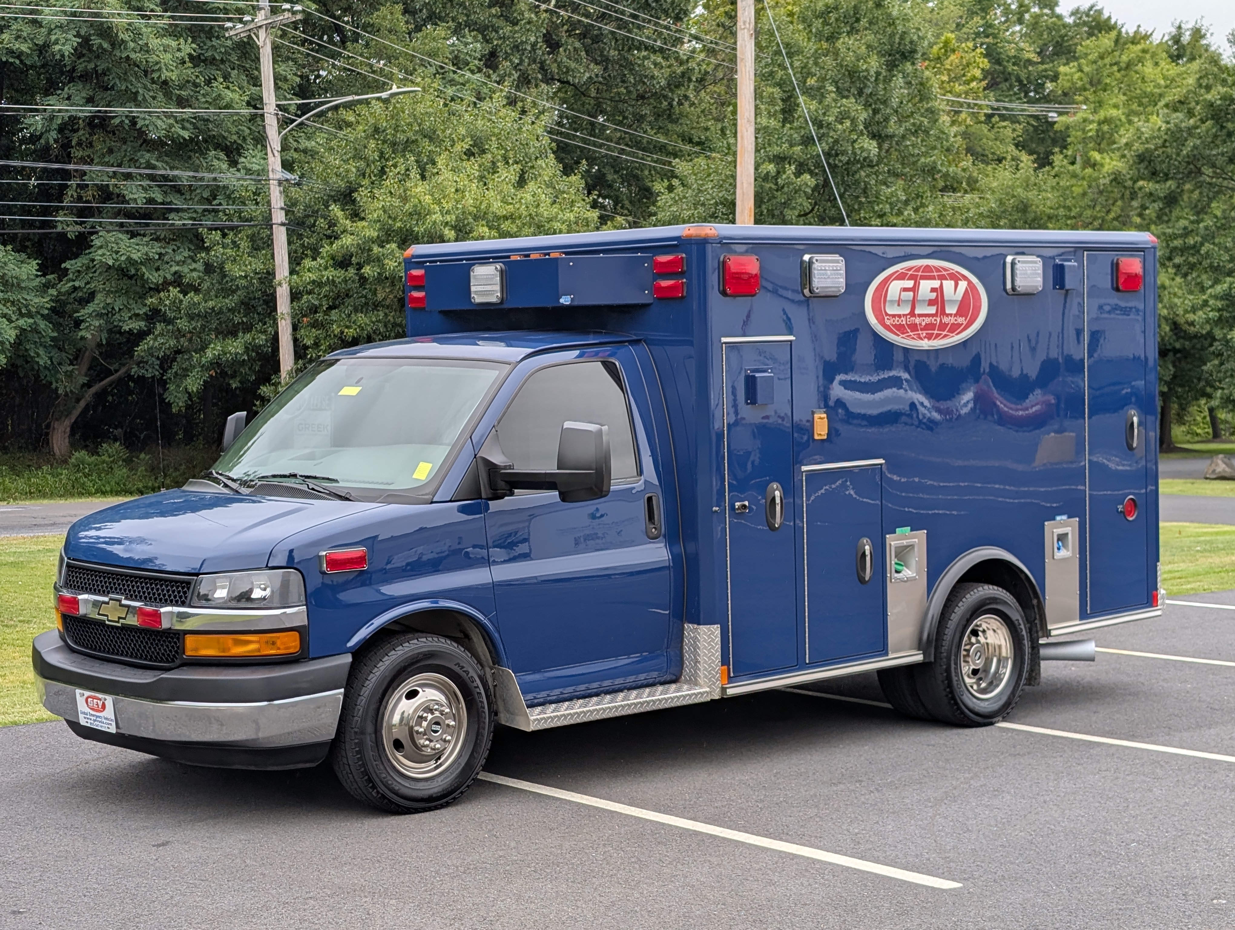 2013 CHEVROLET EXPRESS G3500 in Levittown, PA