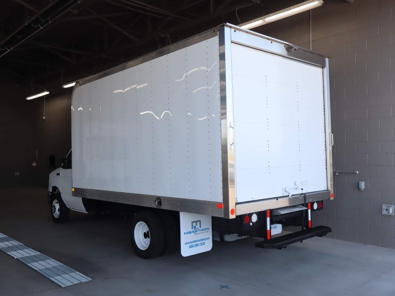 2026 Ford E-350 Base photo 2