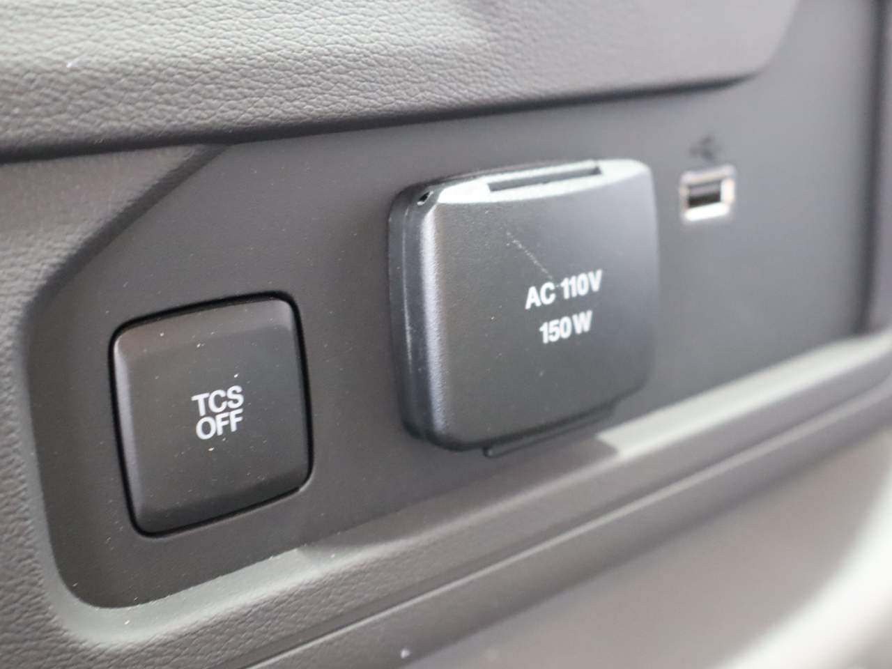 2026 Ford E-350 Base photo 17