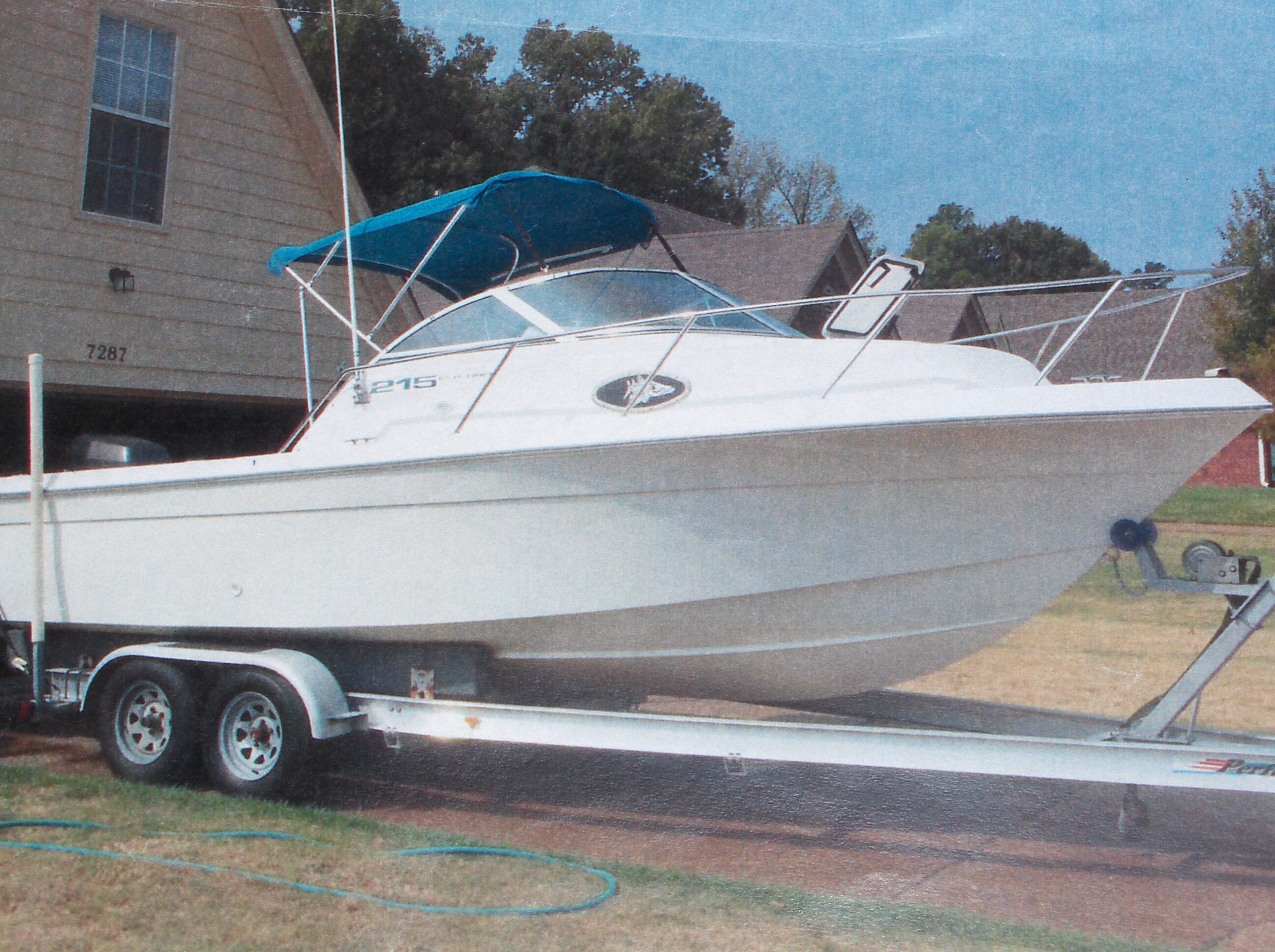 1999 Aquasport 215 Explorer in bartlett TN