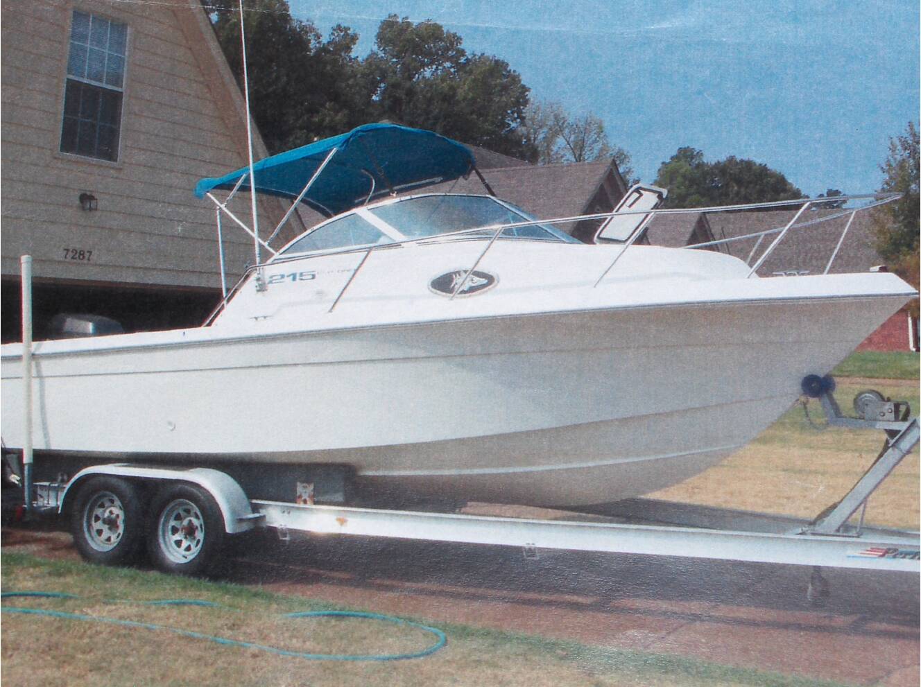 A photo of this 1999 Aquasport 215 Explorer