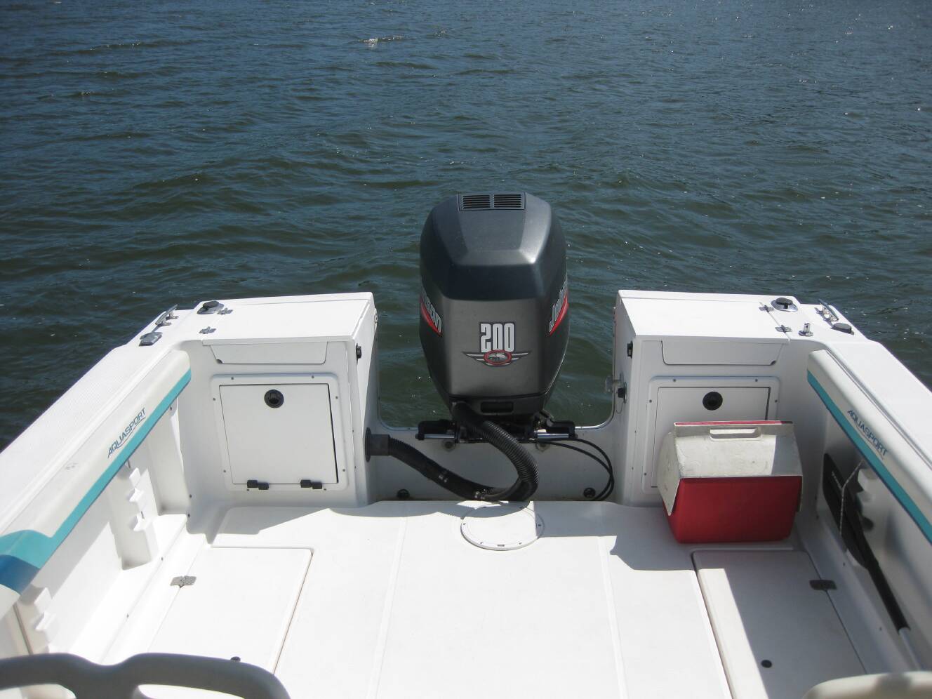A photo of this 1999 Aquasport 215 Explorer