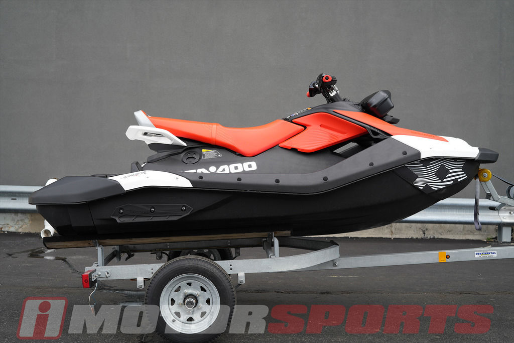 2026 Sea-Doo SparkTrixx for 3 Rotax 900 ACE - 90 iBR and Audio FOR 3 IBR AND AUDIO in Elmhurst, IL