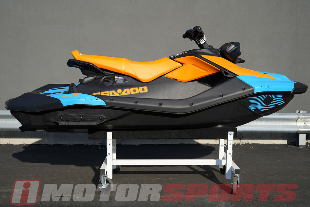 2026 Sea-Doo SparkTrixx for 3 Rotax 900 ACE - 90 iBR and Audio FOR 3 IBR AND AUDIO in Elmhurst, IL