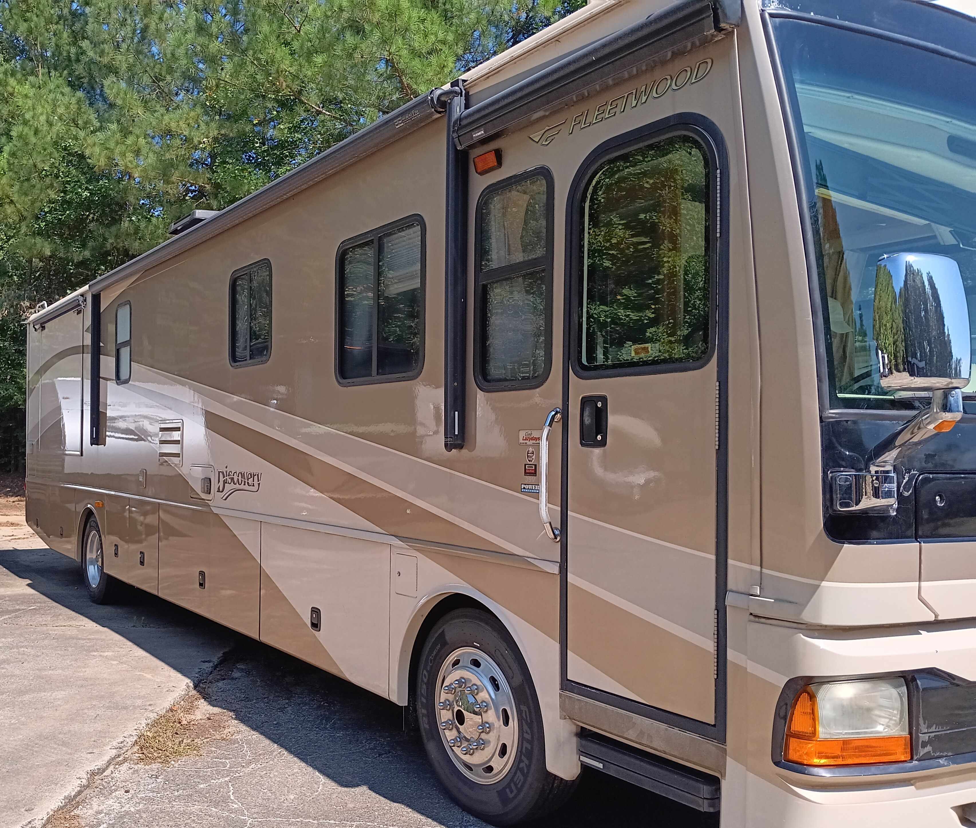 2006 Fleetwood DISCOVERY 39V RV