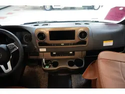 2025 WINNEBAGO VIEW 24T