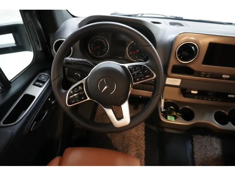 2025 WINNEBAGO VIEW 24T