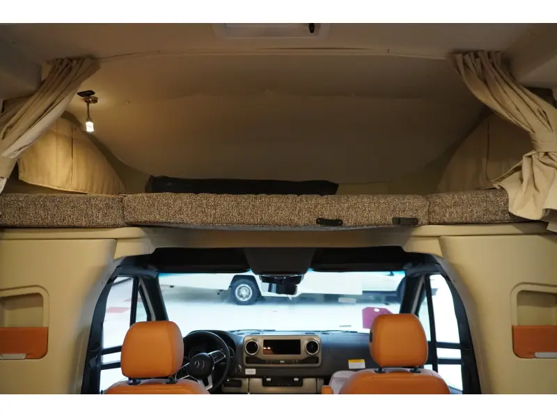 2025 WINNEBAGO VIEW 24T