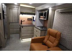 2025 WINNEBAGO VIEW 24T
