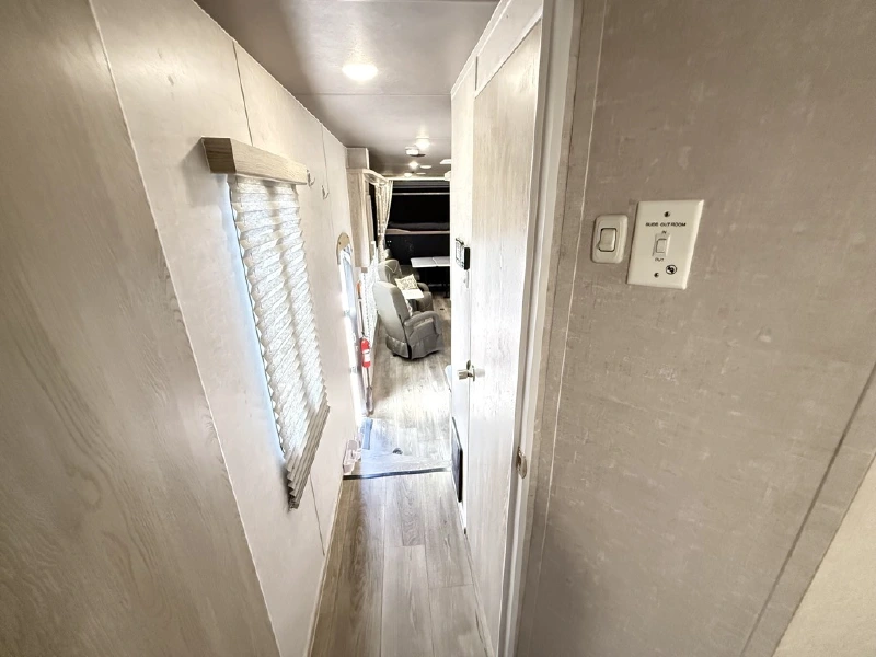 2022 ECLIPSE RECREATIONAL VEHICLES ATTITUDE 3322SAG