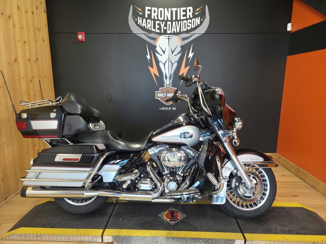 2010 Harley-Davidson Electra Glide Cvo Ultra Classic