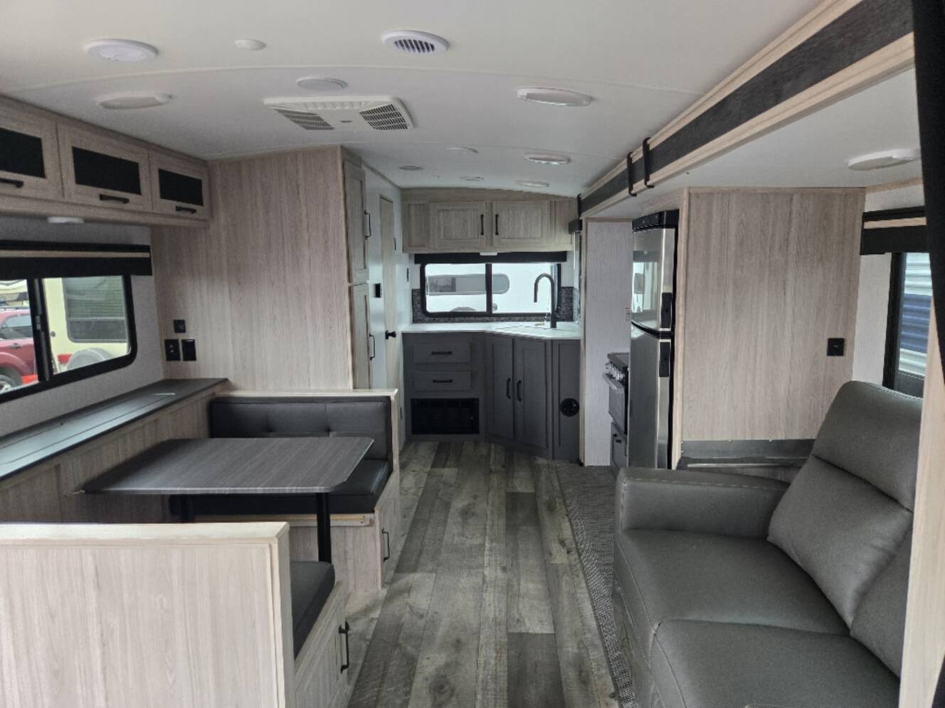 A photo of this 2022 Heartland Sundance Ultra-Lite 231ML