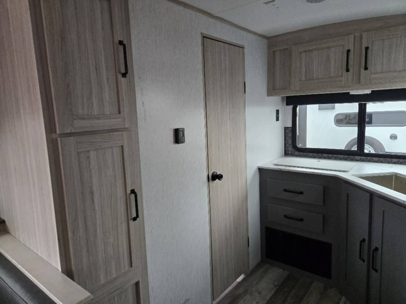 A photo of this 2022 Heartland Sundance Ultra-Lite 231ML