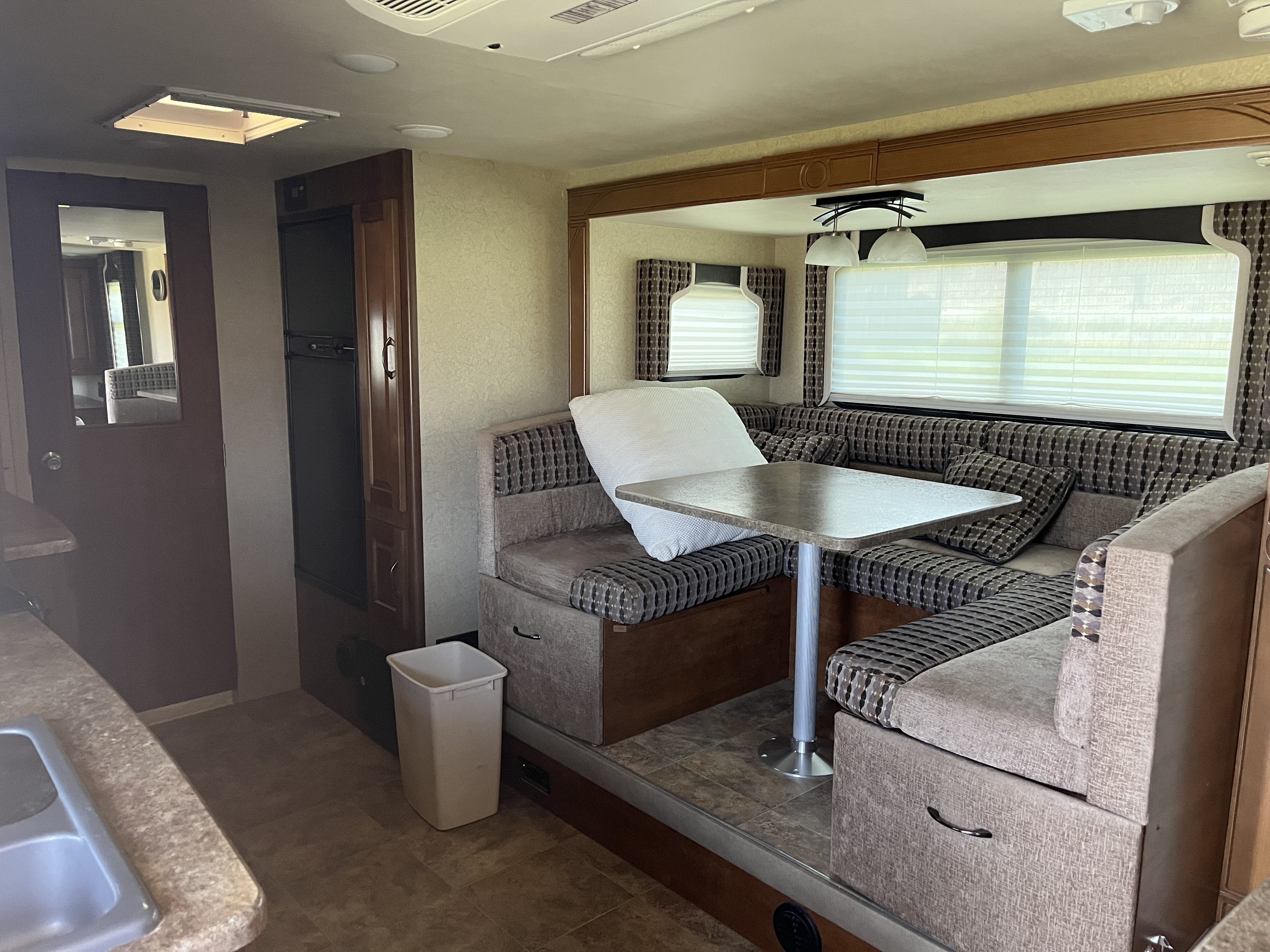 2017 Lance 2295 in paonia CO