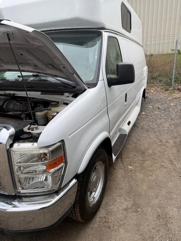 2014 FORD ECONOLINE in Providence, RI